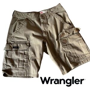 WRANGLER Relaxed Fit Khaki Cargo Bermuda Shorts 6 Pockets